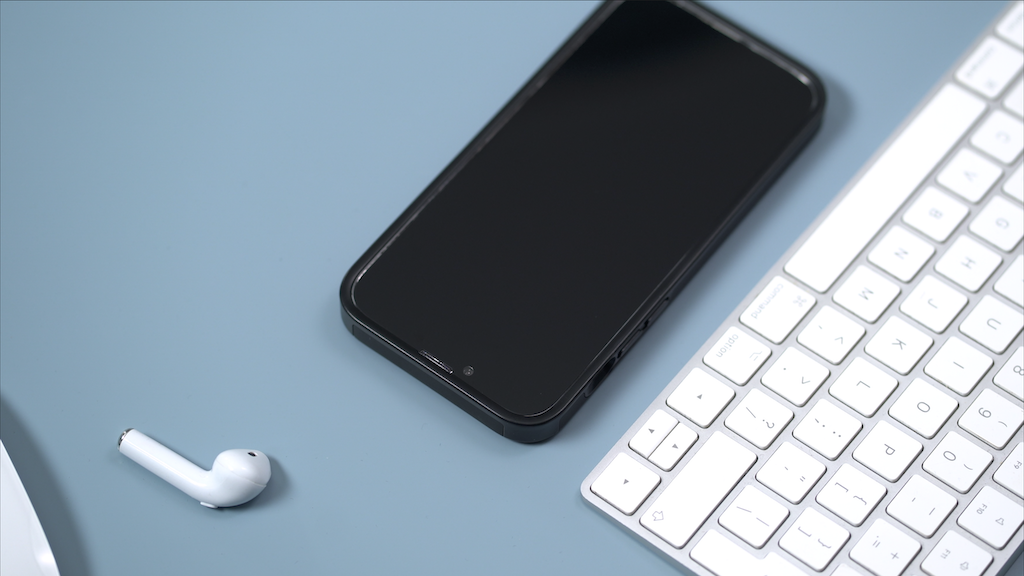 iphone-13-pro-max-etui